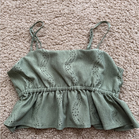 Green Crop Tank - Picture 1 of 4